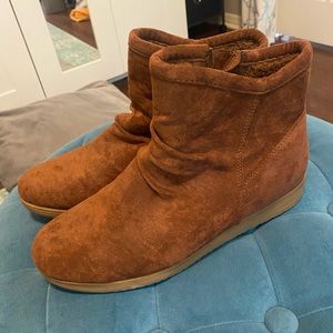 Soul Naturalizer Indie Wedge Bootie size 8